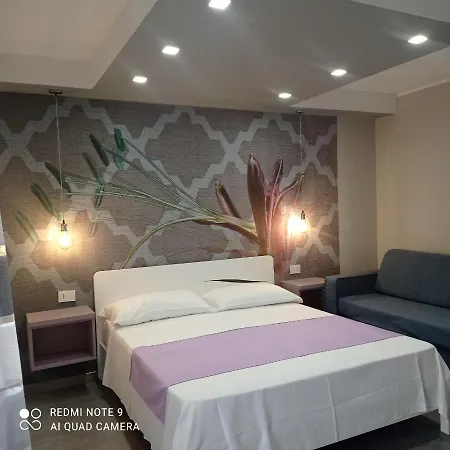 Oda ve Kahvaltı Garden Gafe *